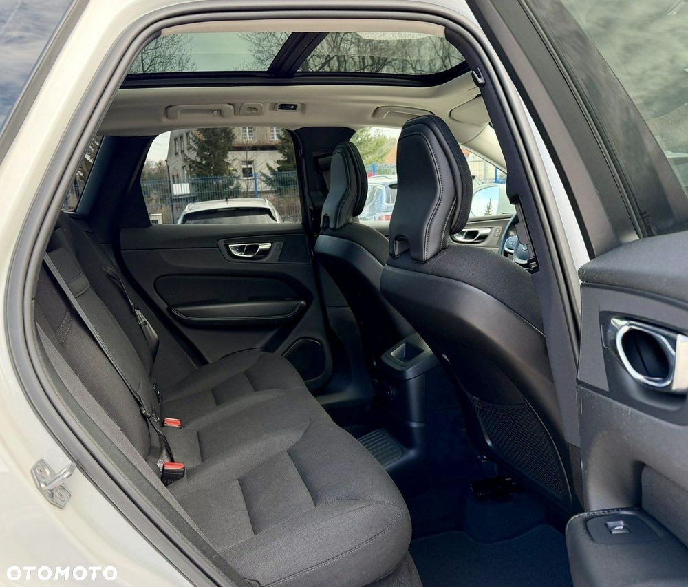 Volvo XC 60 T6 AWD Recharge Geartronic Inscription - 12