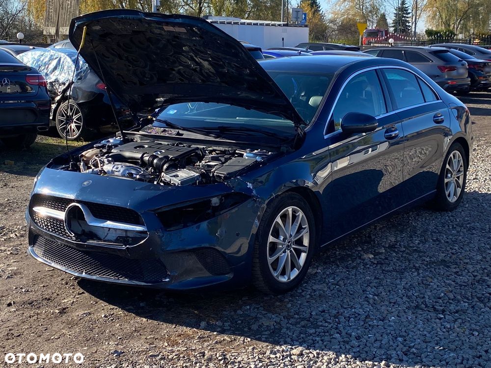 Mercedes-Benz Klasa A 220 4Matic 7G-DCT - 4