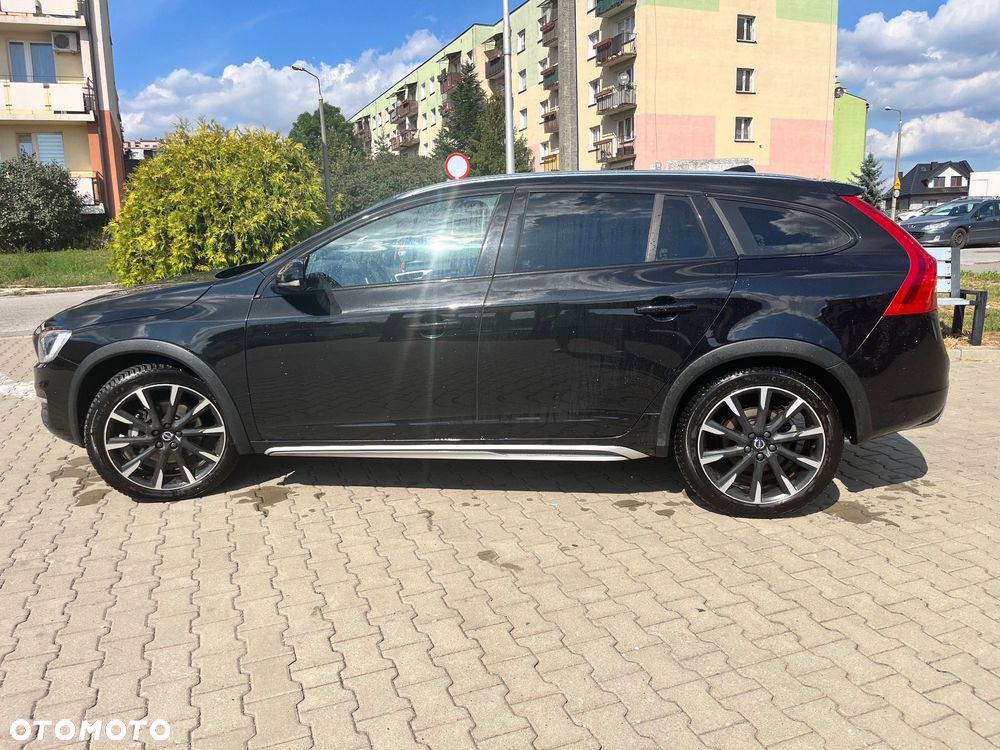 Volvo V60 2016 photo 5