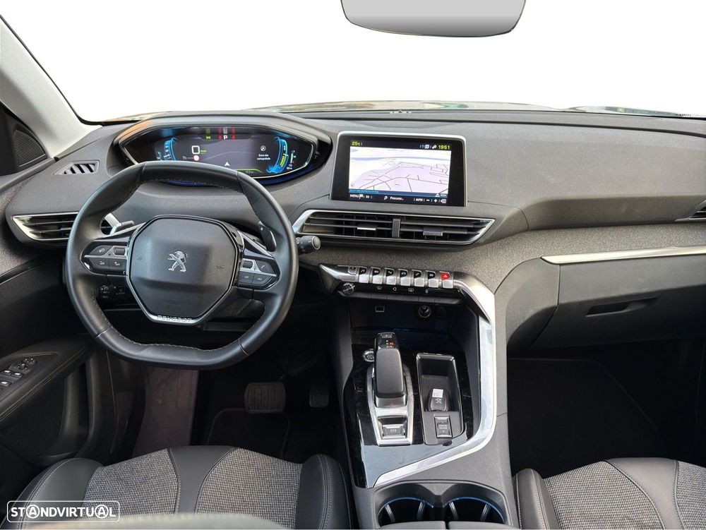 Peugeot 3008 Plug-In Hybrid 225 e-EAT8 Allure Pack - 8