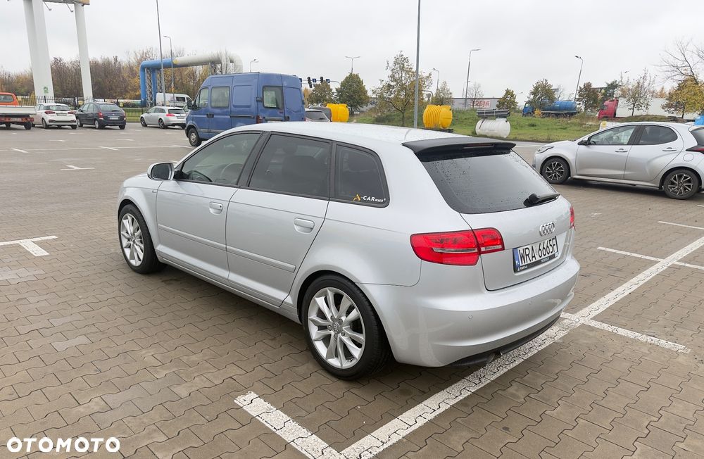 Audi A3 Sportback 2012 photo 4