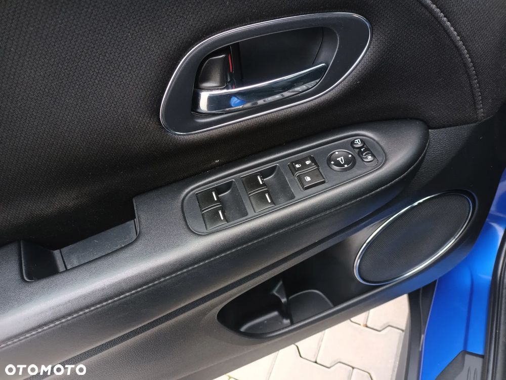Honda HR-V 1.6 i-DTEC Executive - 23