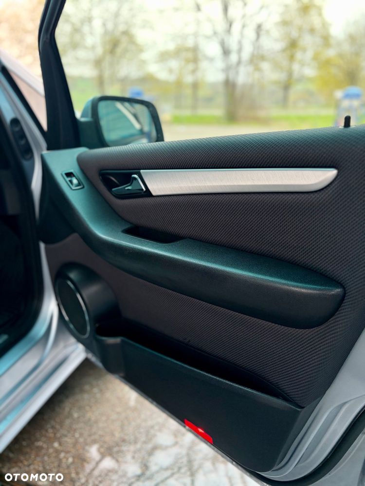 Mercedes-Benz Klasa A 160 BlueEFFICIENCY Avantgarde - 17