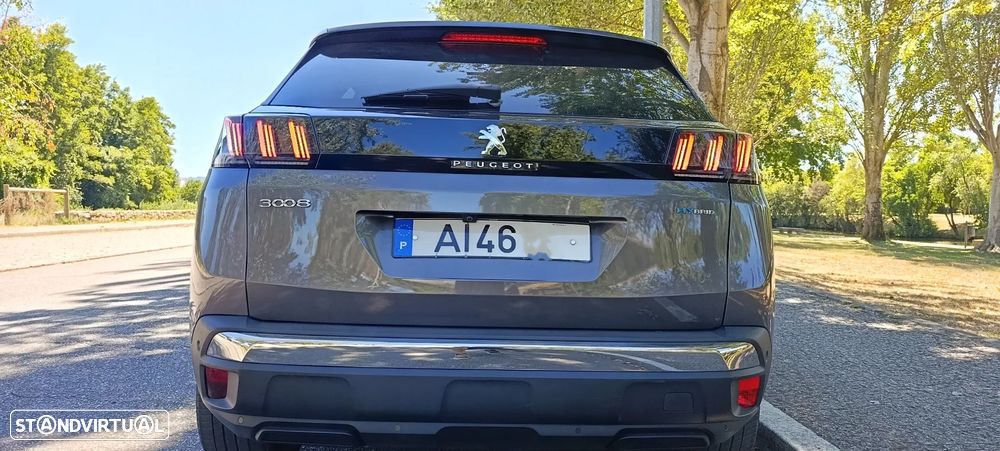 Peugeot 3008 1.6 Hybrid Allure Pack e-EAT8 - 4