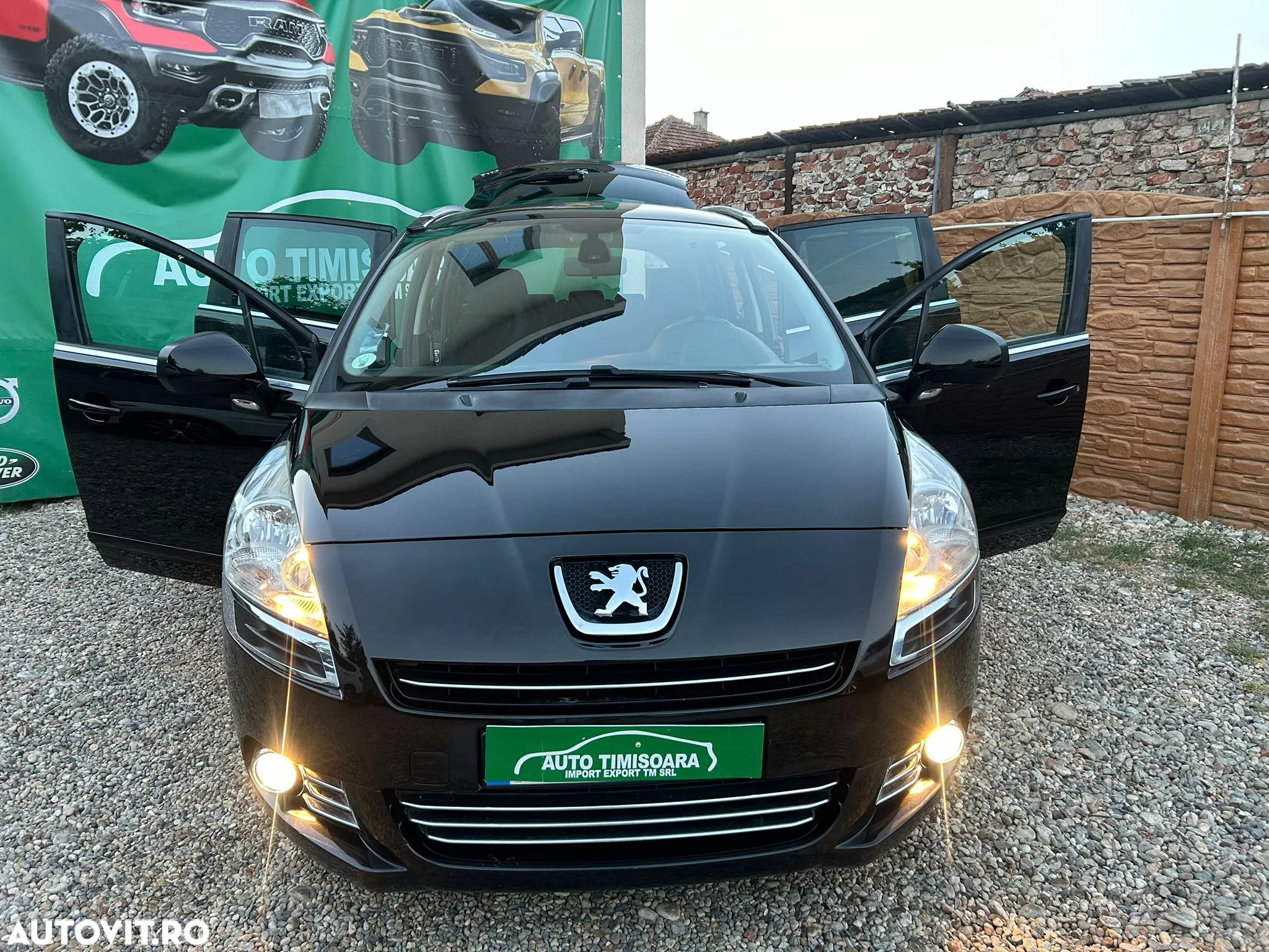 Peugeot 5008 - 2