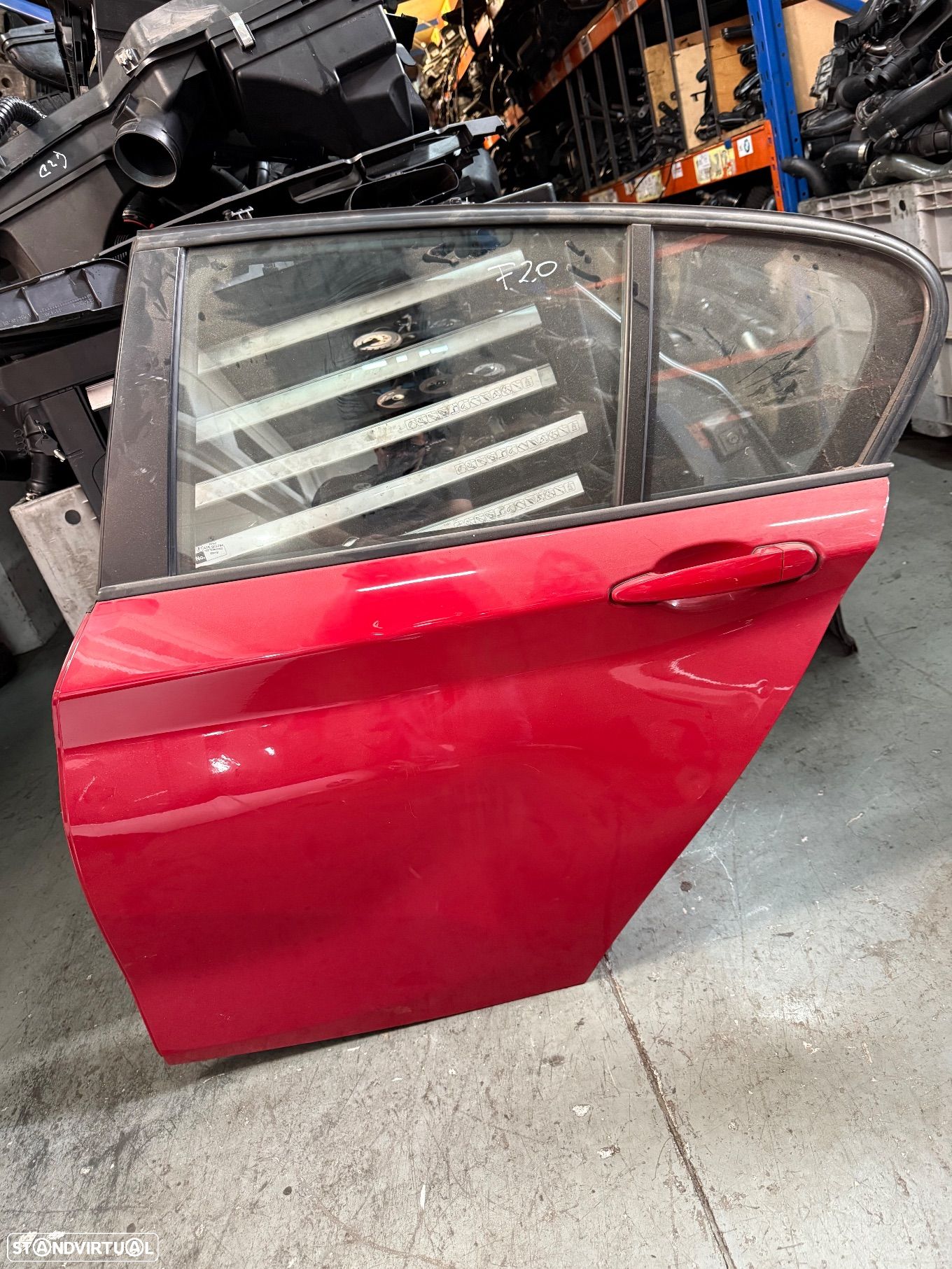 Porta traseira esquerda BMW F20 - 1