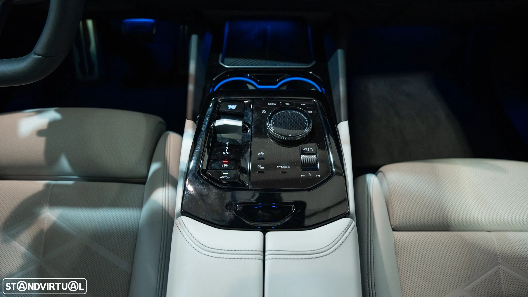 BMW i5 eDrive40 - 16