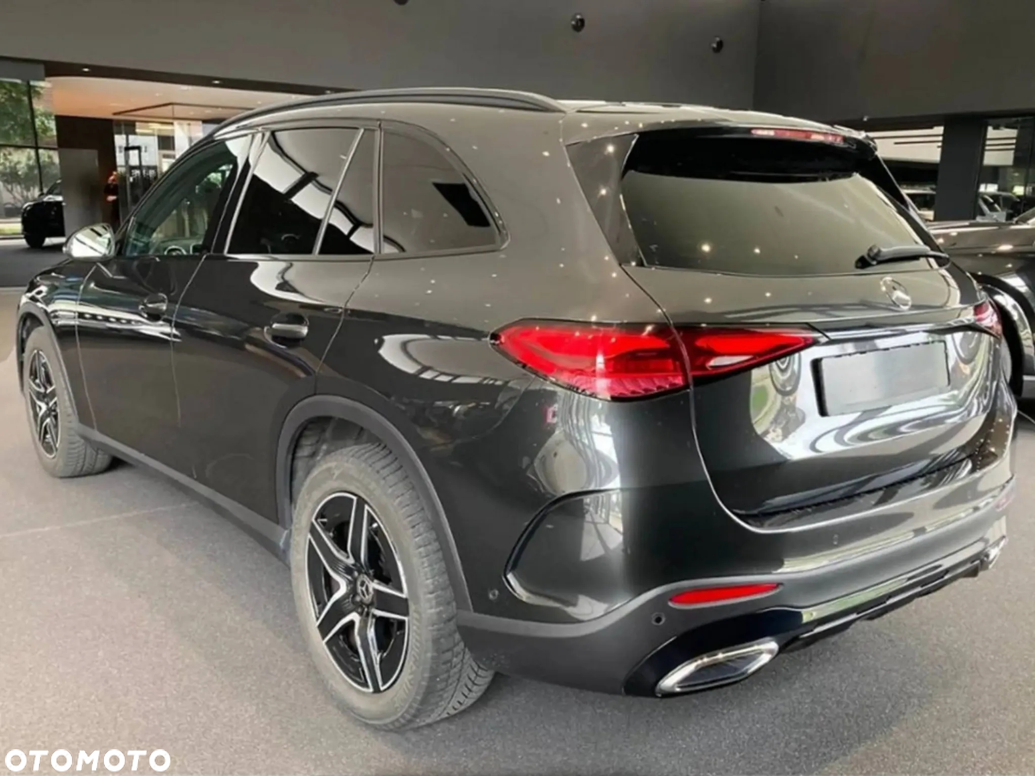 Mercedes-Benz GLC 200 4-Matic - 4