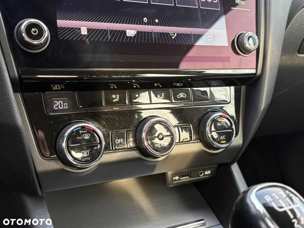 Skoda Octavia 1.5 TSI ACT Business - 17