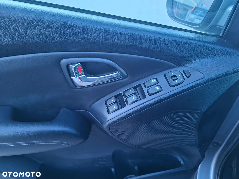 Hyundai ix35 1.6 GDI Premium 2WD - 21