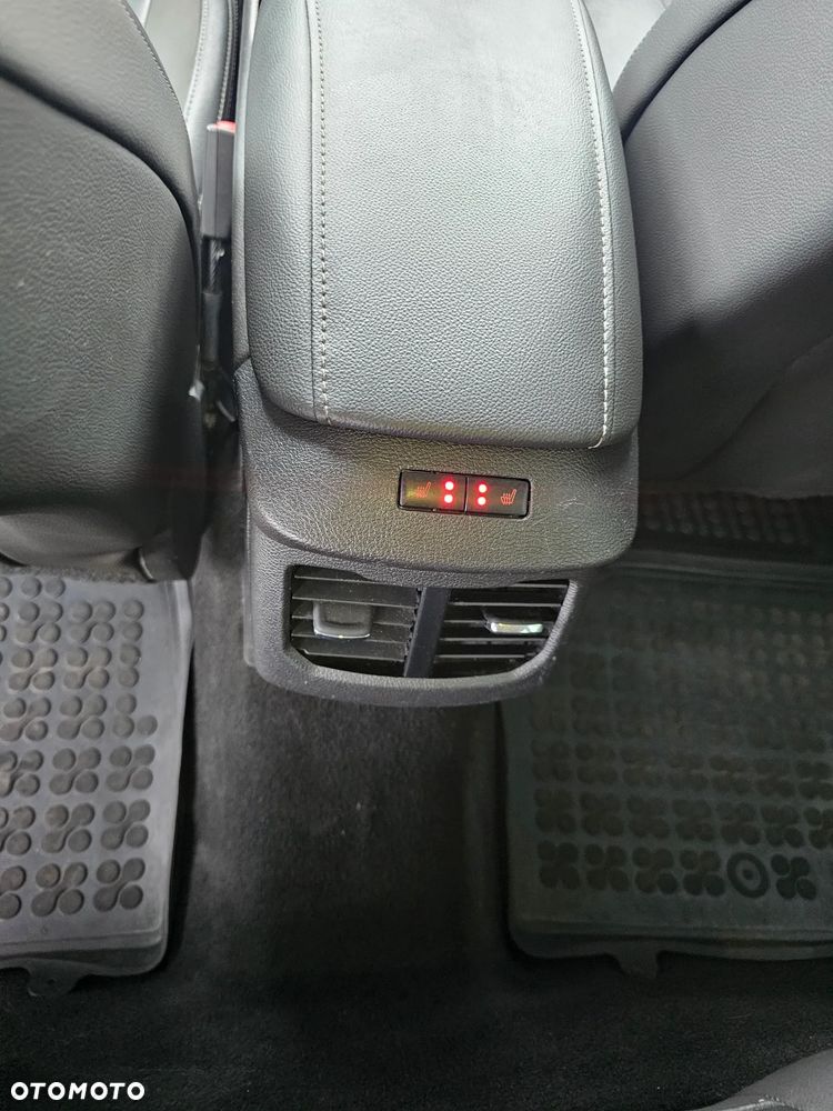 Ford Mondeo - 17