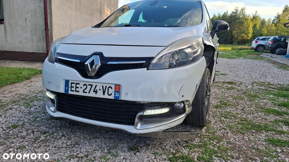 Renault Scenic - 11