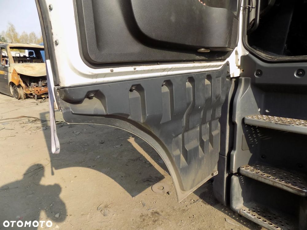 DRZWI LEWY PRZÓD MAN TGA TGX 18.440 EURO 5 - 3