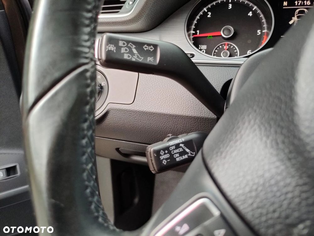 Volkswagen Passat Alltrack 2.0 TDI 4Mot DSG - 26