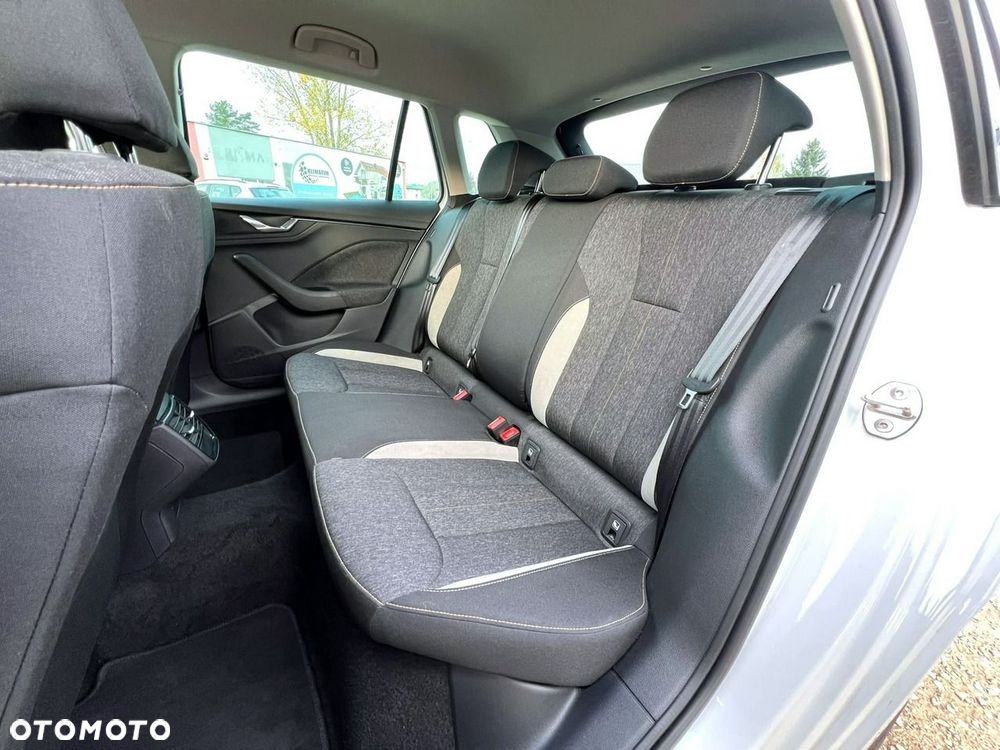 Skoda Kamiq 1.0 TSI DSG Style - 15