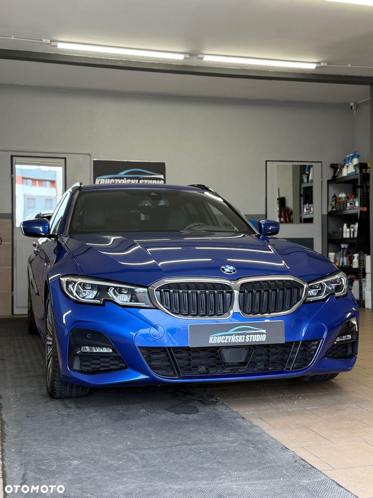 BMW Seria 3 330i xDrive M Sport sport - 3