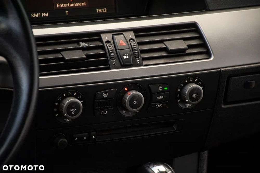 BMW Seria 5 - 10