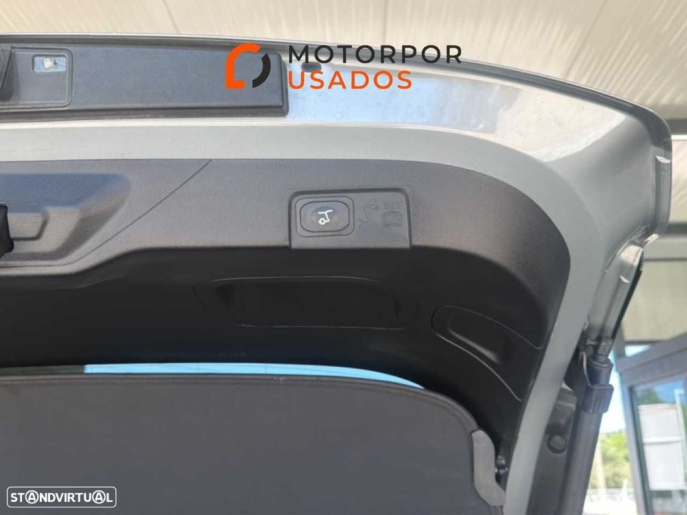 Ford Puma 1.0 EcoBoost MHEV ST-Line — fotografia 18