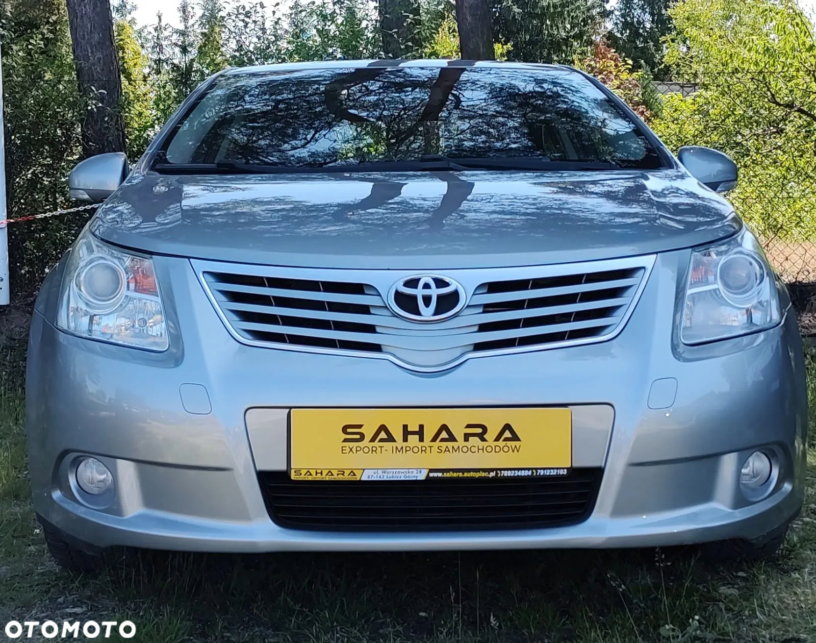 Toyota Avensis - 2