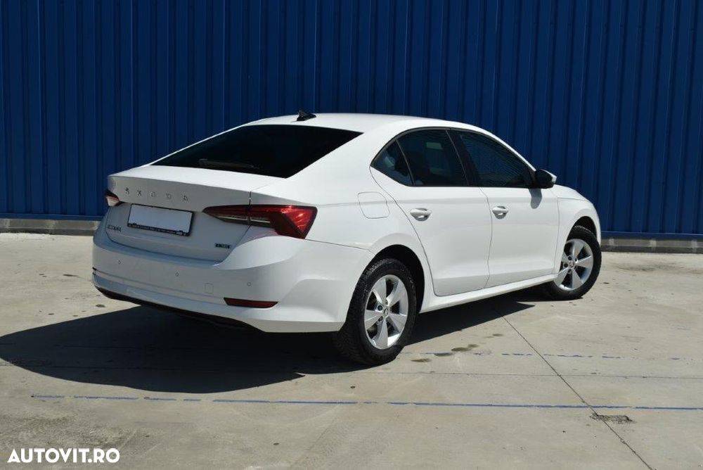 Skoda Octavia 1.0 TSI DSG Mild Hybrid Style - 4