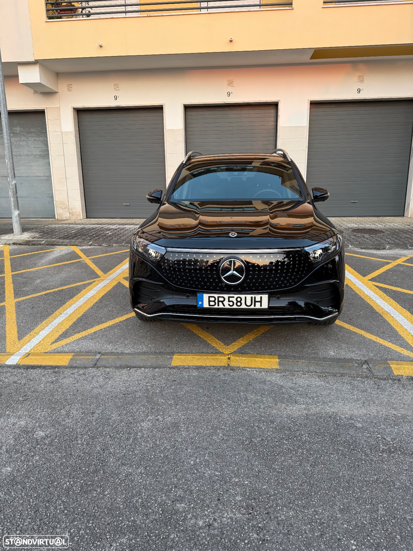 Mercedes-Benz EQB 250 AMG Line - 2