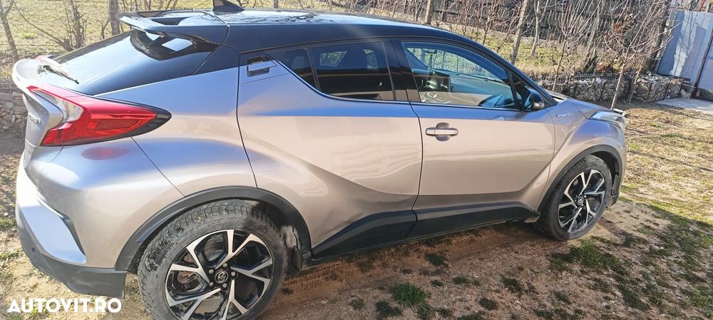 Toyota C-HR - 4