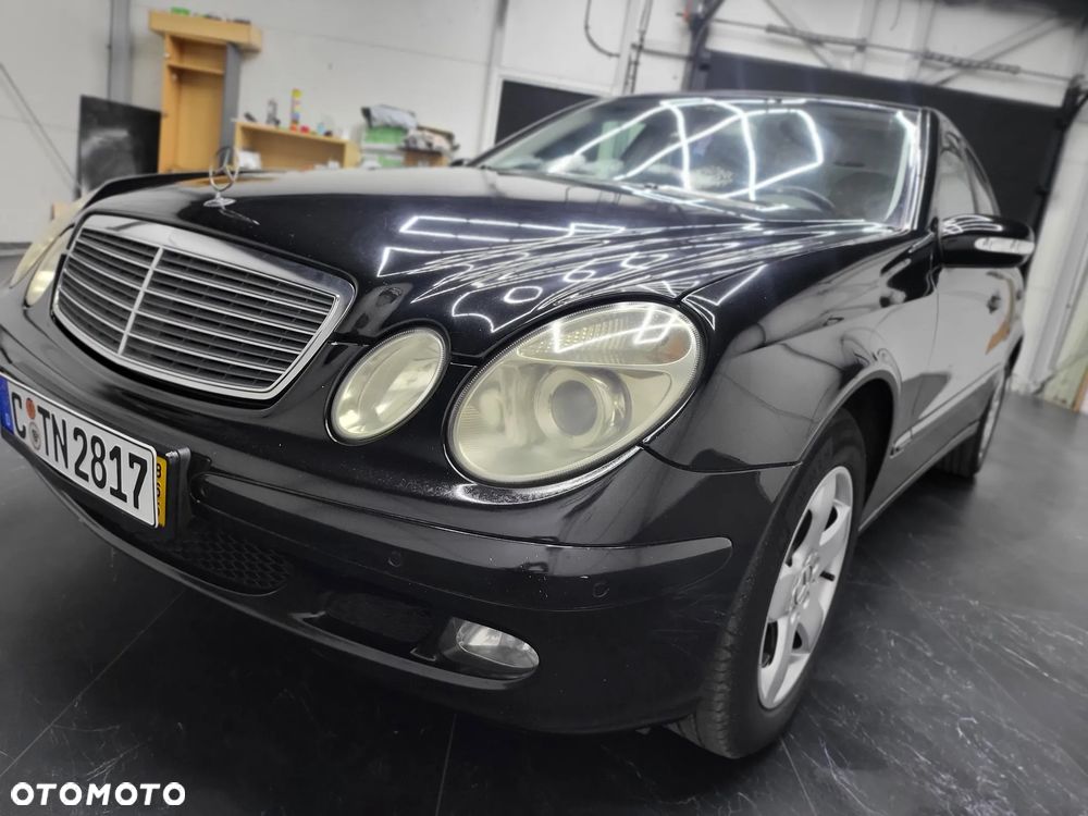 Mercedes-Benz Klasa E 200 Kompressor Classic Sport Edition - 18