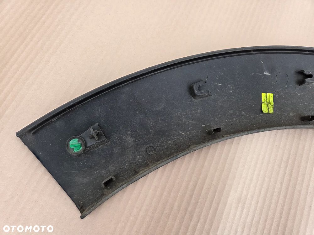 Listwa nakładka na błotnik prawy przód Citroen C3 III  9812088580 - 9