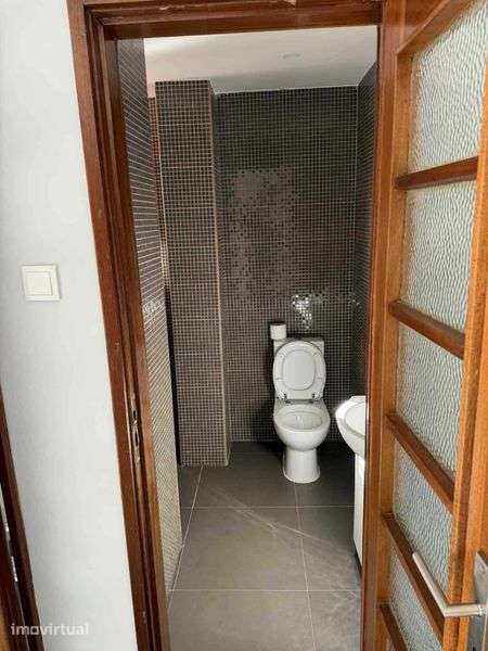 Alugo Apartamento T3 Costa Cabral - Grande imagem: 5/8