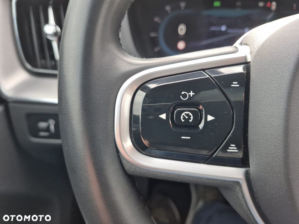 Volvo XC 60 - 13