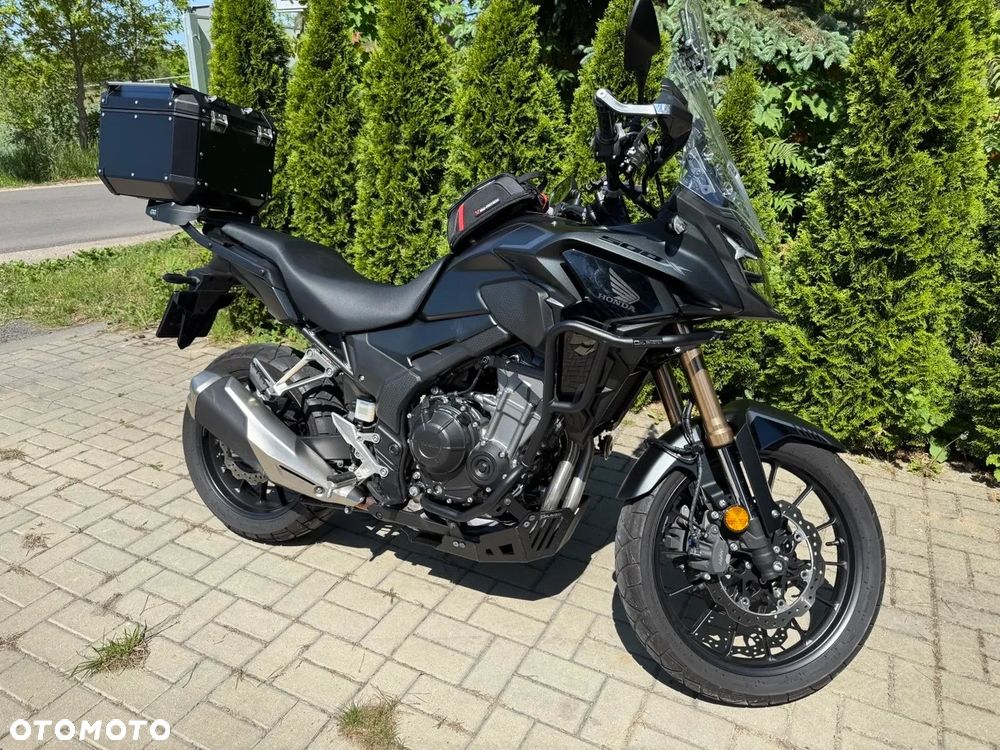 Honda CB - 1