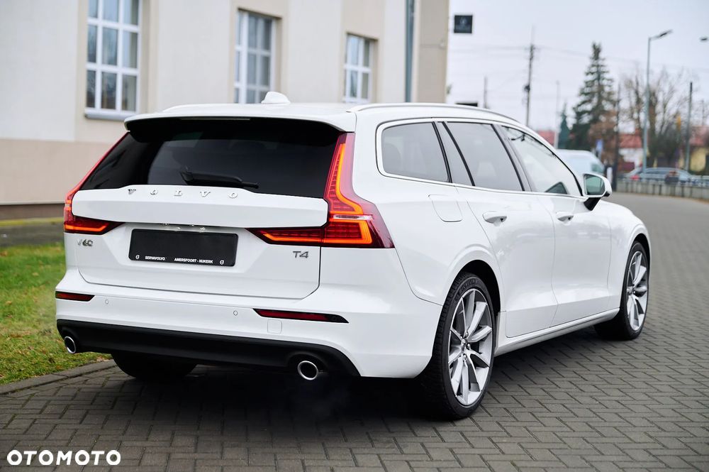 Volvo V60 - 16
