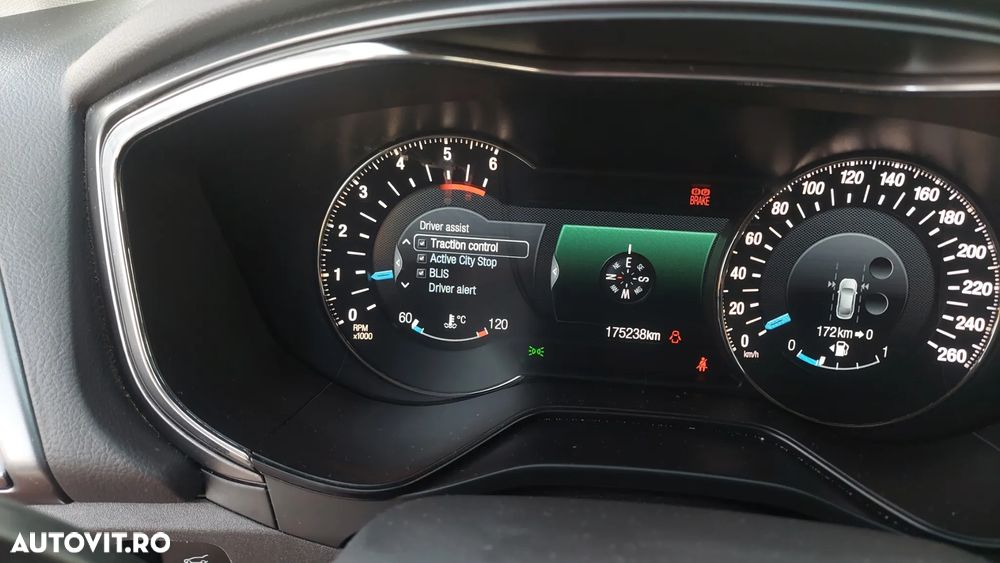 Ford Mondeo 2.0 TDCi Start-Stopp Titanium - 19