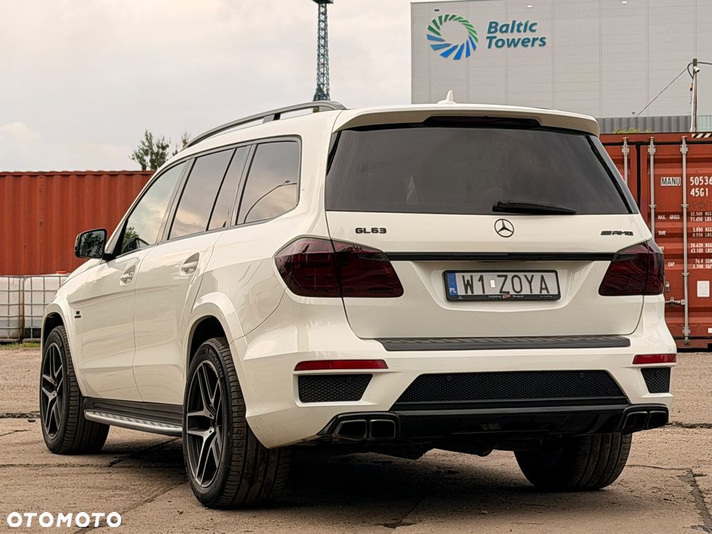 Mercedes-Benz GL 63 AMG - 6