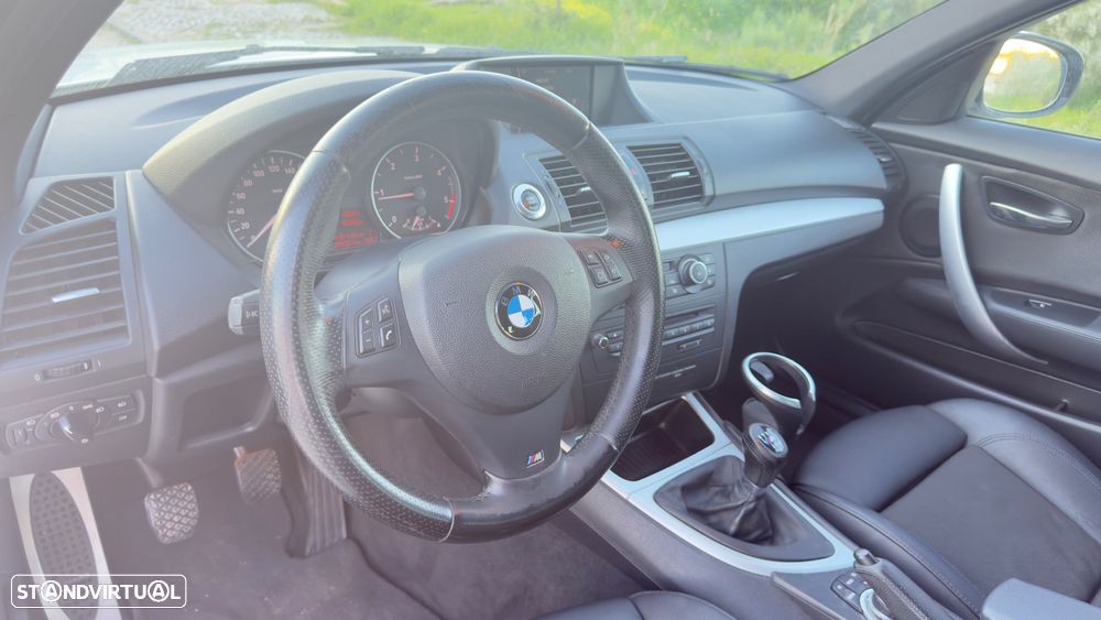 BMW 118 d xDrive Pack M - 9