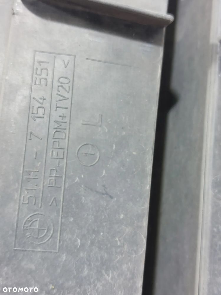 KRATKA ZDERZAKA LEWA BMW 3 E90 E91 SLASK WYSYLKA VAT - 3