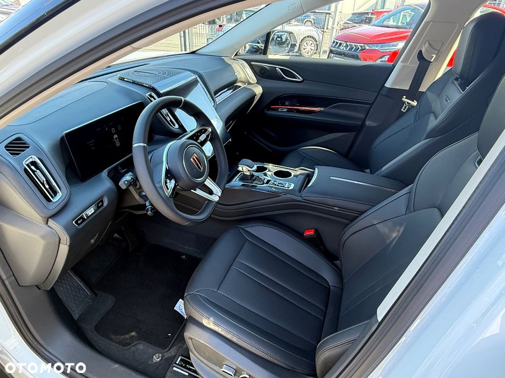 Hongqi HS3 1.5T FWD - 12