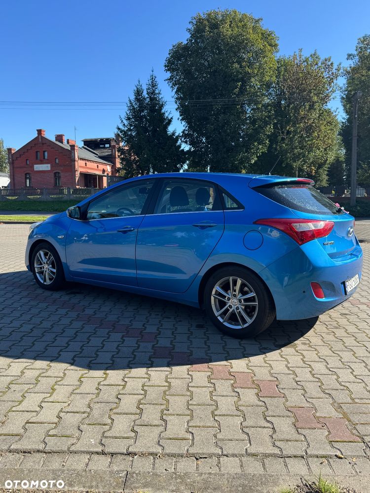 Hyundai i30 1.6 CRDi BlueDrive Comfort - 10