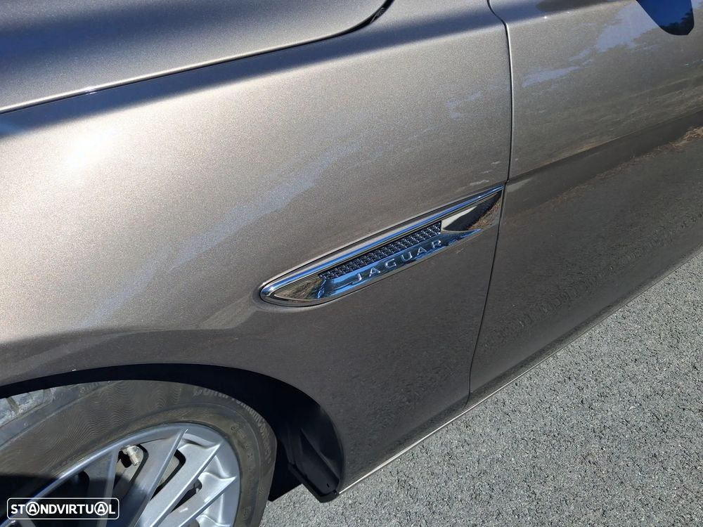 Jaguar XF E-Performance Prestige - 5
