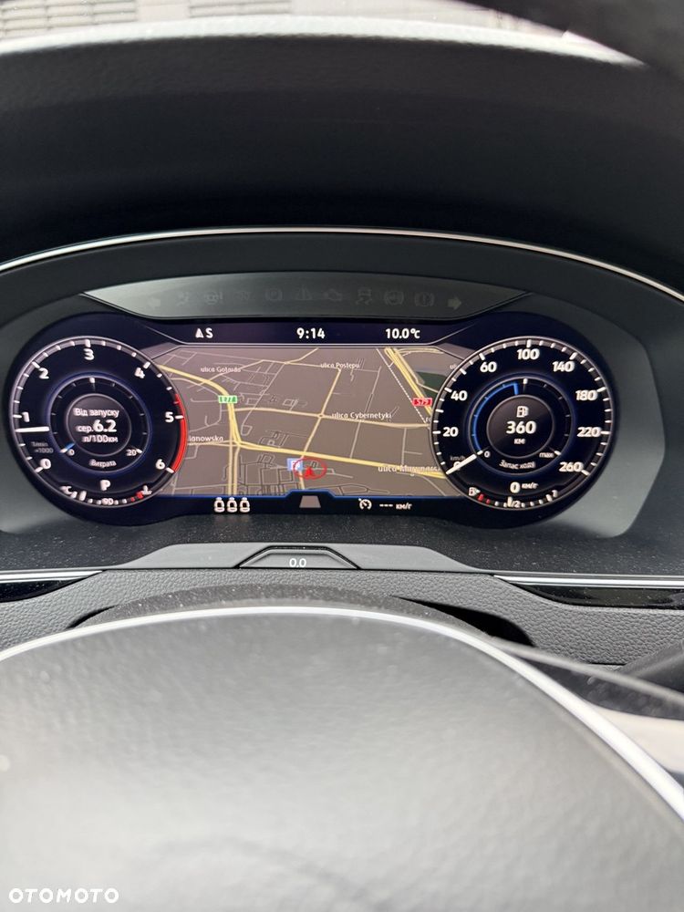 Volkswagen Passat 1.6 TDI SCR DSG Business - 4