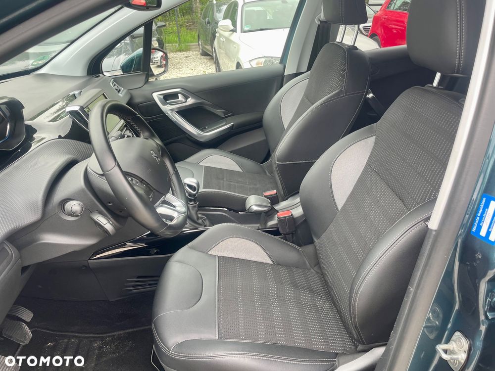 Peugeot 2008 PureTech 130 GPF Stop&Start Allure - 30