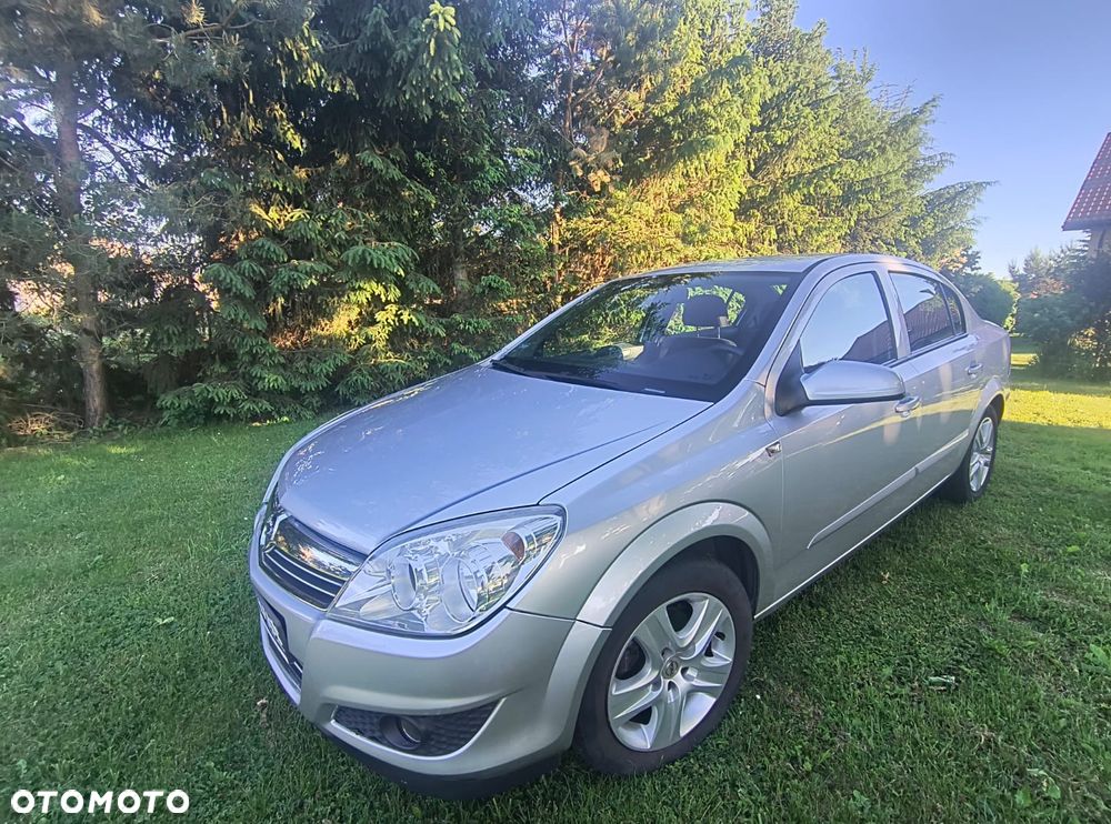 Opel Astra 1.3 CDTI Enjoy - 8