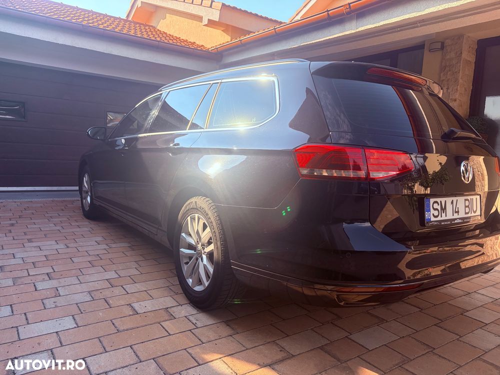 Volkswagen Passat - 8