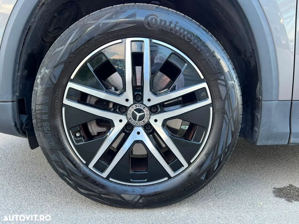 Mercedes-Benz GLA 250 e 8G-DCT - 25
