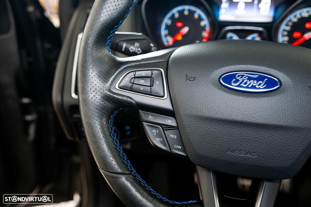Ford Focus 2.3 EcoBoost S&S 4WD RS - 10