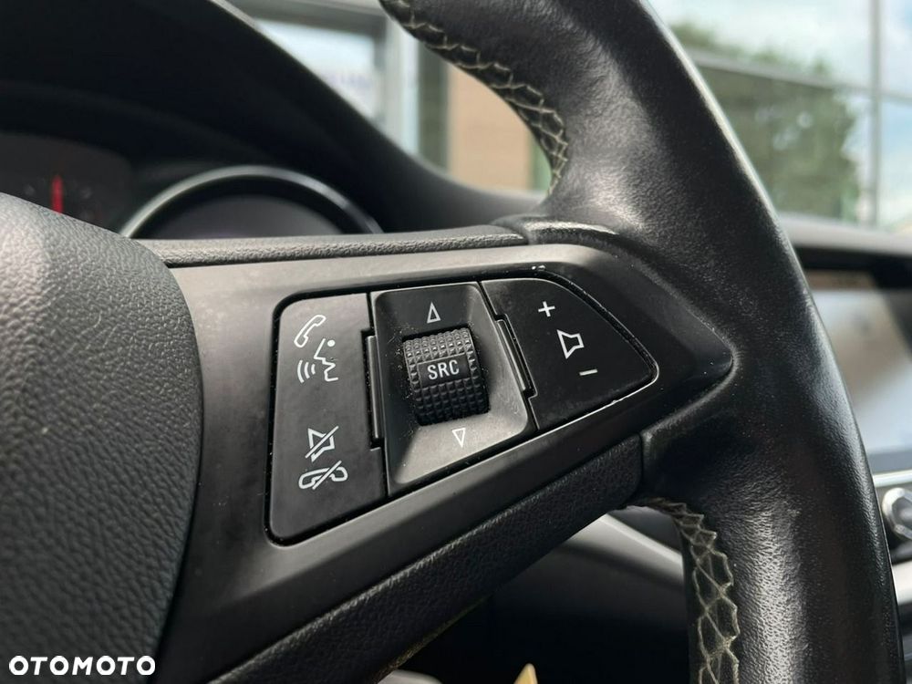 Opel Astra 1.4 T Enjoy - 21