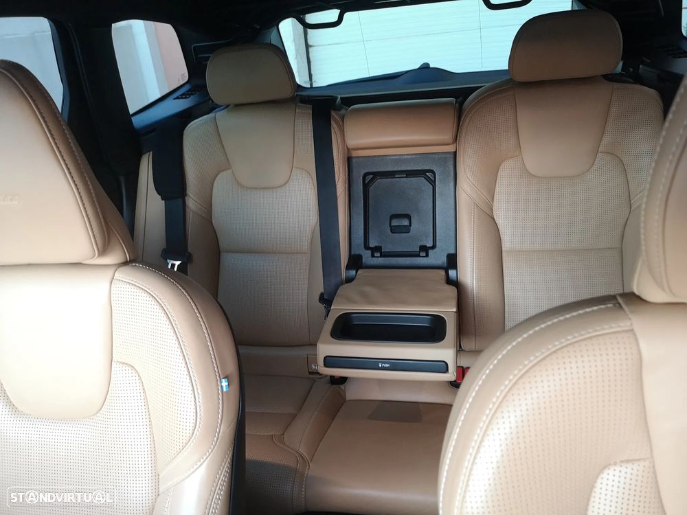 Volvo XC 60 2.0 B5 Inscription AWD - 7