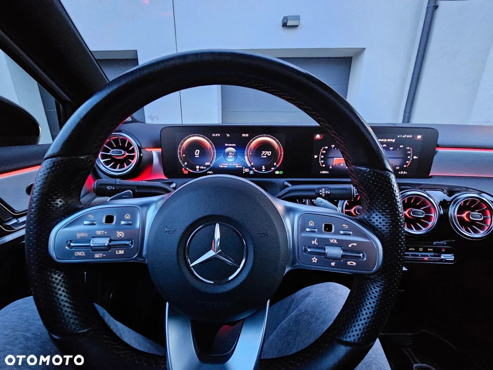 Mercedes-Benz Klasa A 220 d 4-Matic AMG Line 8G-DCT - 16