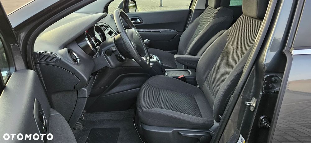 Peugeot 5008 HDI FAP 115 Allure - 5