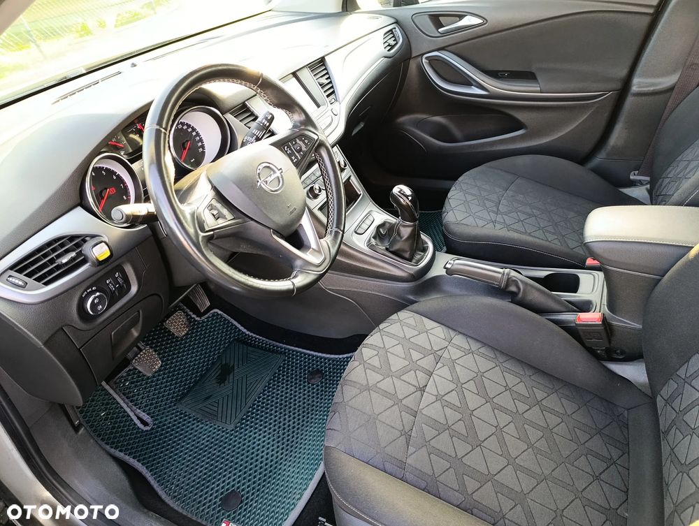 Opel Astra 1.4 T 120 Lat S&S - 11
